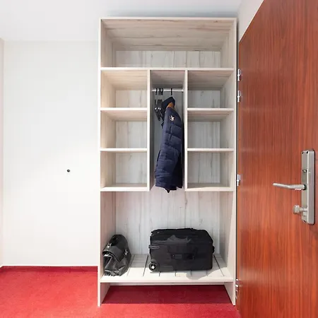 Hotel The Originals City, Acadine, 3*