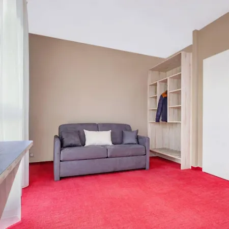 The Originals City, Acadine,