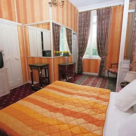 Hotel The Originals City, Acadine, 3*