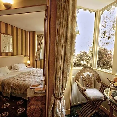 The Originals City, Acadine, Hotel
