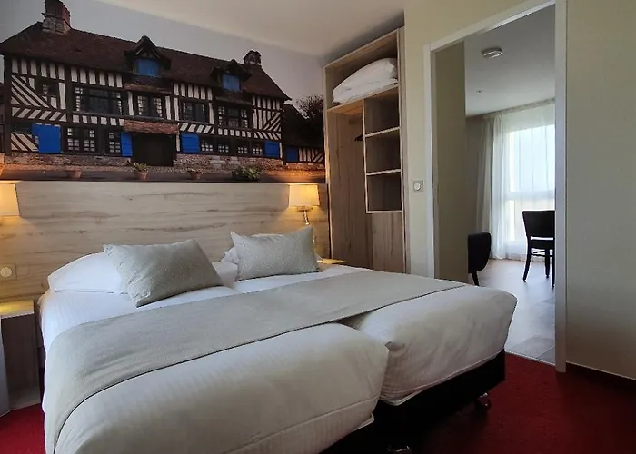 The Originals City, Acadine, Hotel