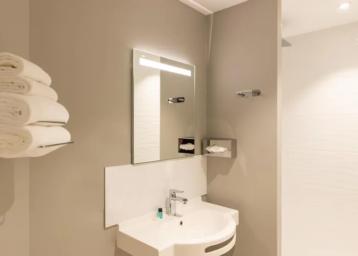 The Originals City, Acadine, Hotel