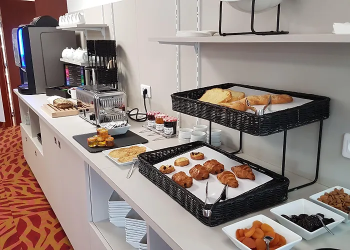 Hotel The Originals City, Acadine, Pont-Audemer